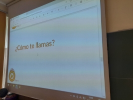 2022 09 15 Lekcja języka hiszpańskiego w klasie 4