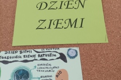 1682356466237