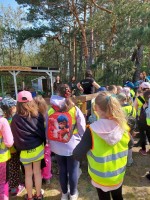 2023 05 26 Drugoklasiści w pasiece