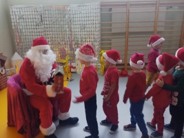 2023 12 06 Mikołajki w przedszkolu