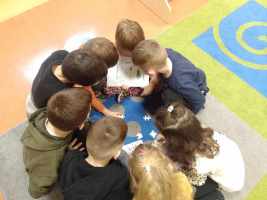 2024 03 01 Obchody Międzynarodowego dnia Puzzli