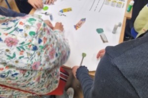 2024 11 21 Rzeczy z papieru i tekturty