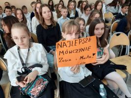 Sejm dzieci i młodzieży w Warszawie-debata uczniowska