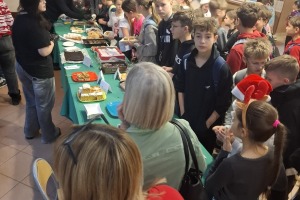 2025 12 05 Świąteczny kiermasz słodyczy
