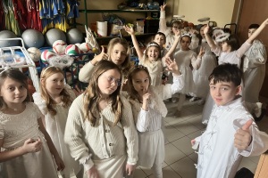 2025 12 18 Anielski chór